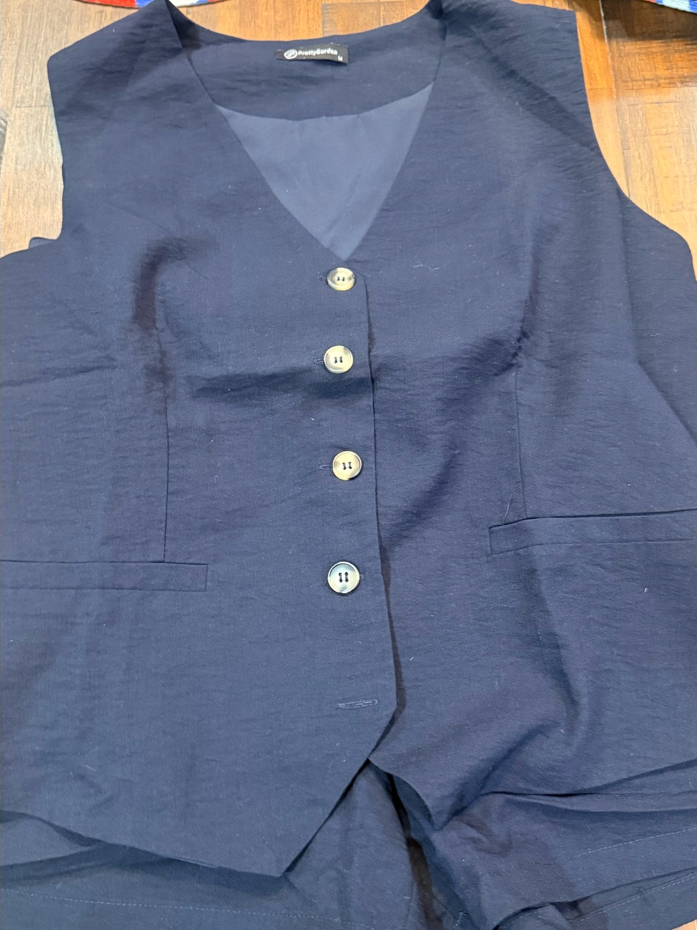 Women's 2 pieces set with Navy Button-Front Vest and shorts
